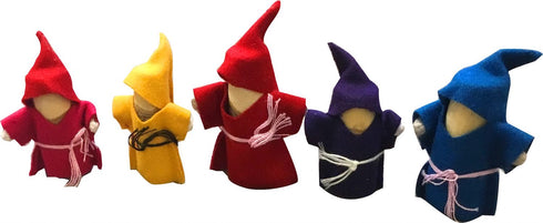 QTOYS - Wooden Gnomes - Set of 5